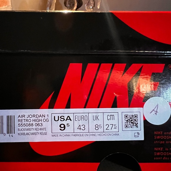 Air Jordan 1 retro high us9.5 - Picture 5 of 6